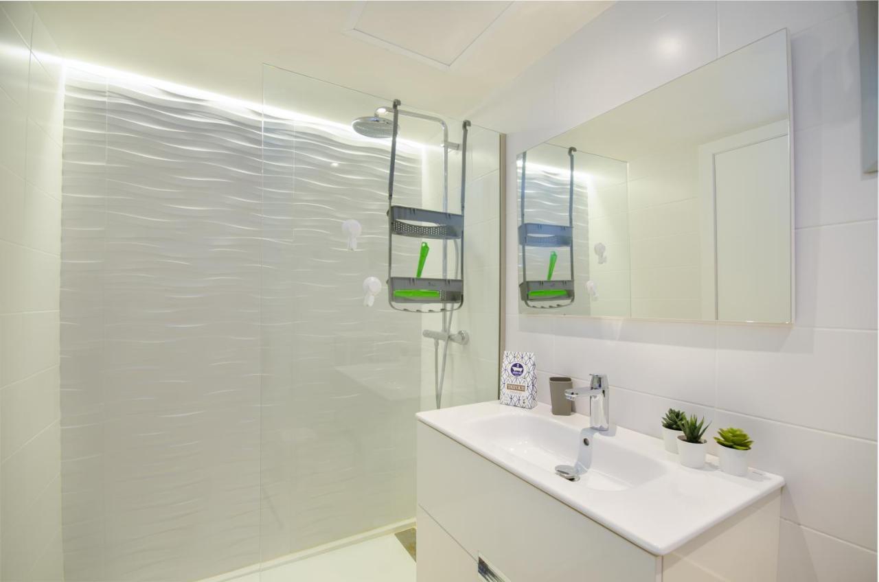 Apartamento En La Playa Cala Millor  Buitenkant foto