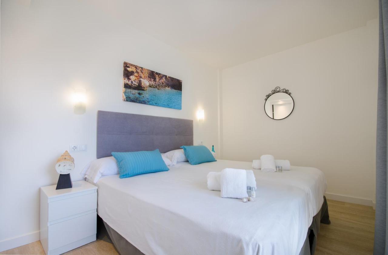Apartamento En La Playa Cala Millor  Buitenkant foto
